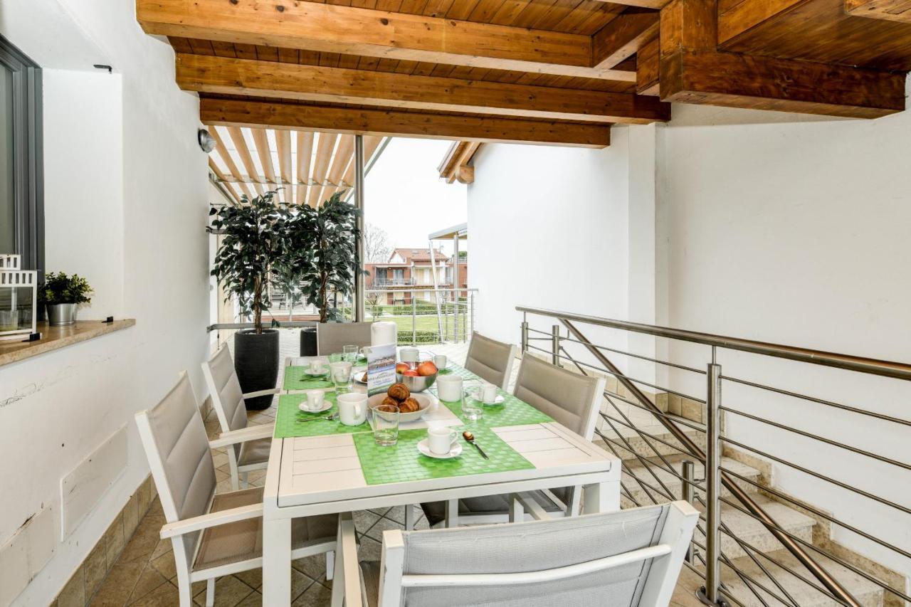 Borgo Gasparina Family Apartments Castelnuovo del Garda Bagian luar foto