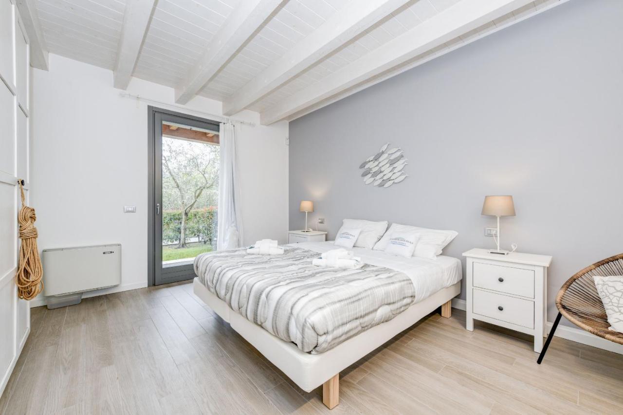 Borgo Gasparina Family Apartments Castelnuovo del Garda Bagian luar foto
